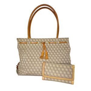 Vintage Dooney & Bourke Signature Canvas Tassel Tote Bag W/ Matching Wallet